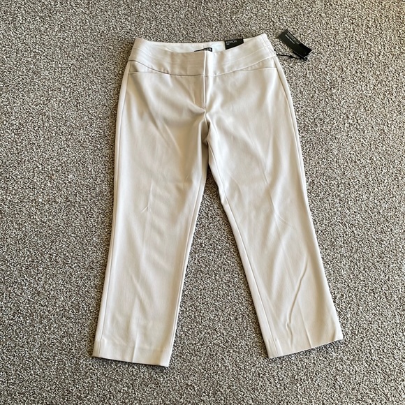 Express Editor Low Rise Straight Crop Pants in Cream/Ivory - Picture 1 of 8